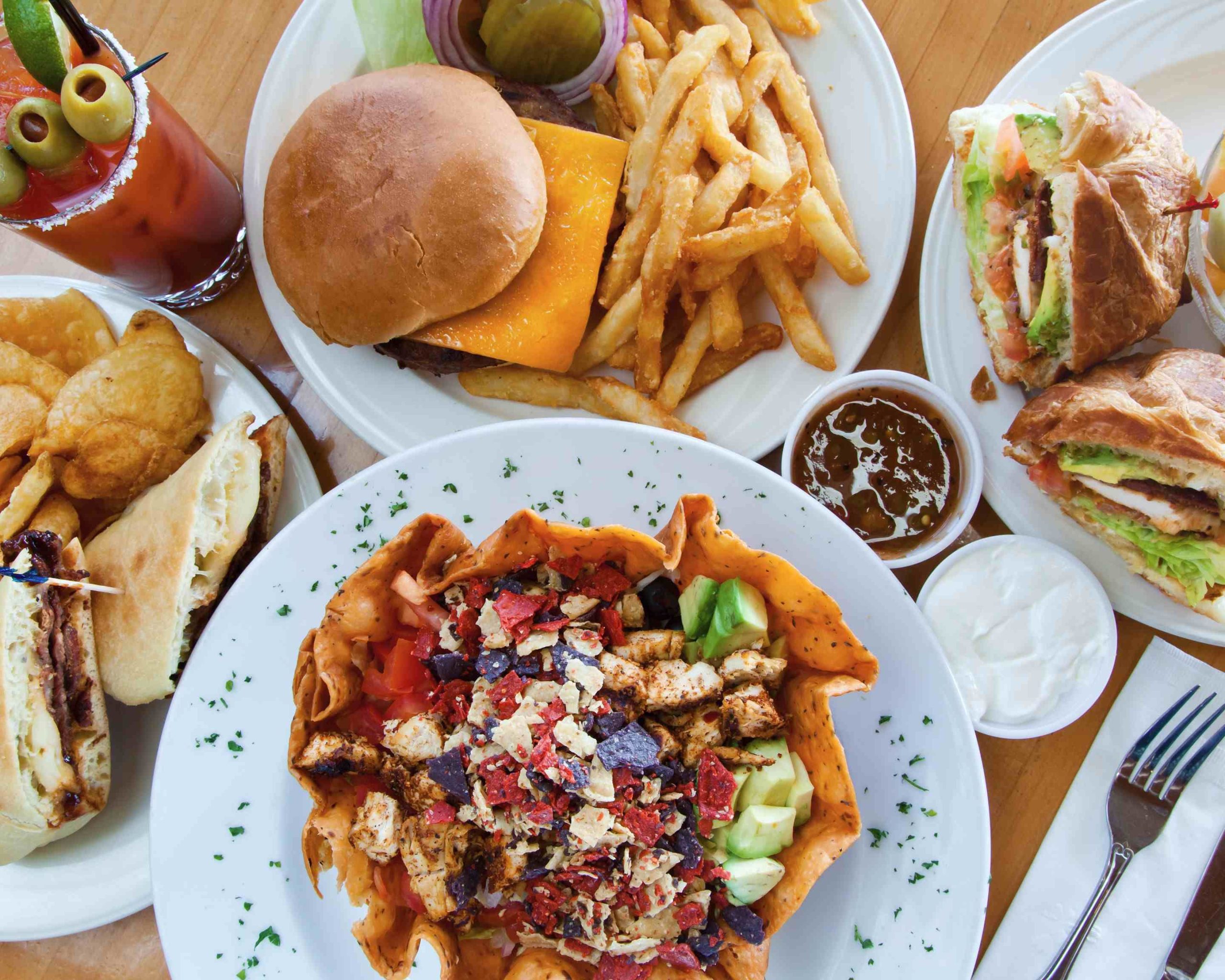 The Links Grill at RiverLakes Ranch