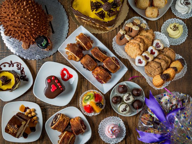 Chocolada Bakery & Cafe