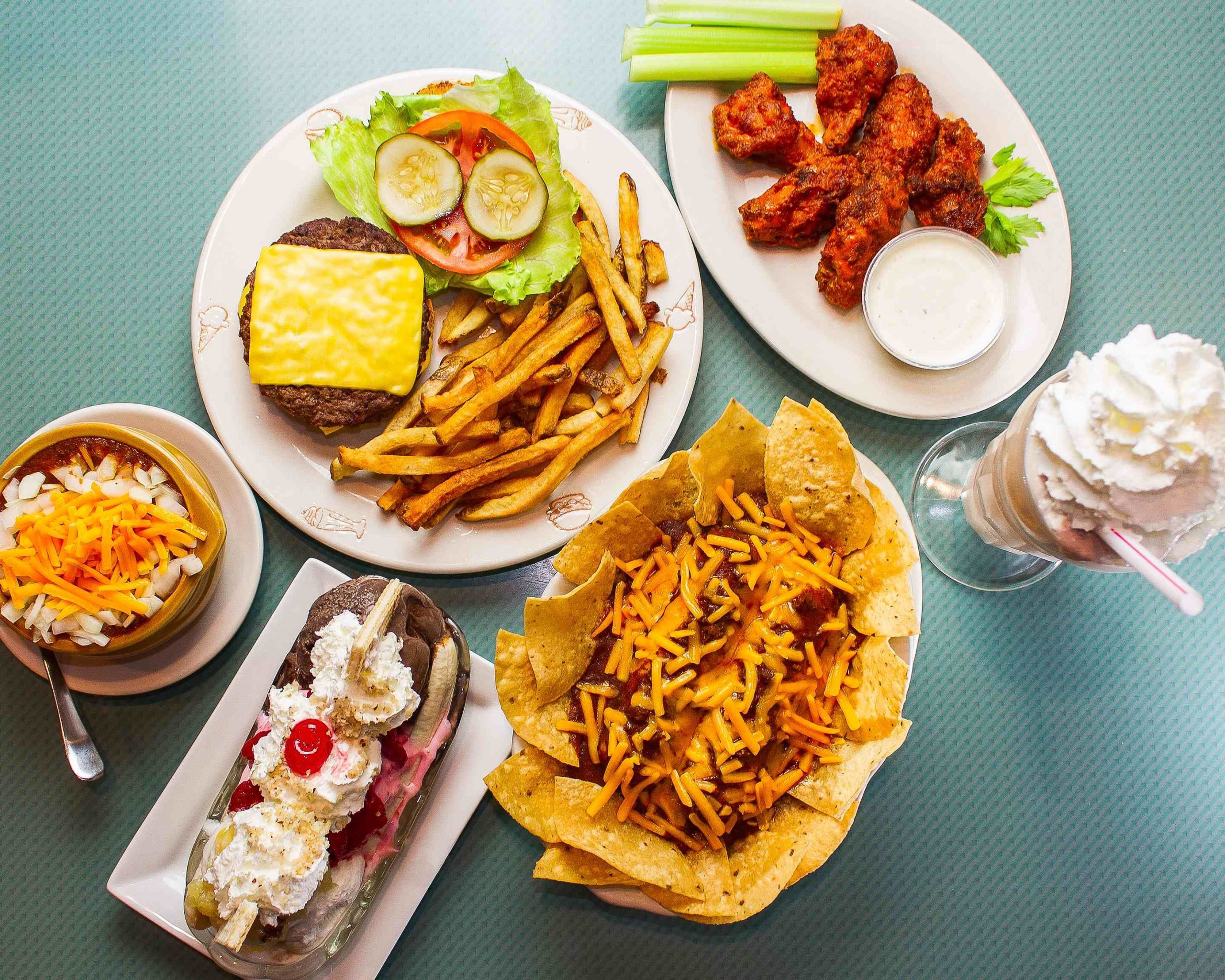 Lindys Chili & Gerties Ice Cream