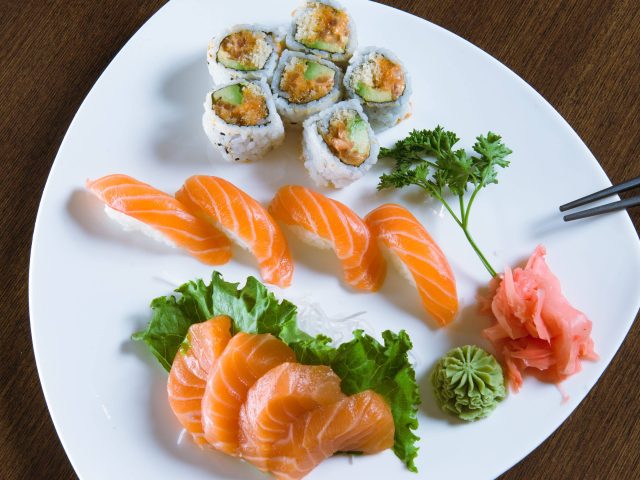 Ushio Sushi (S University)