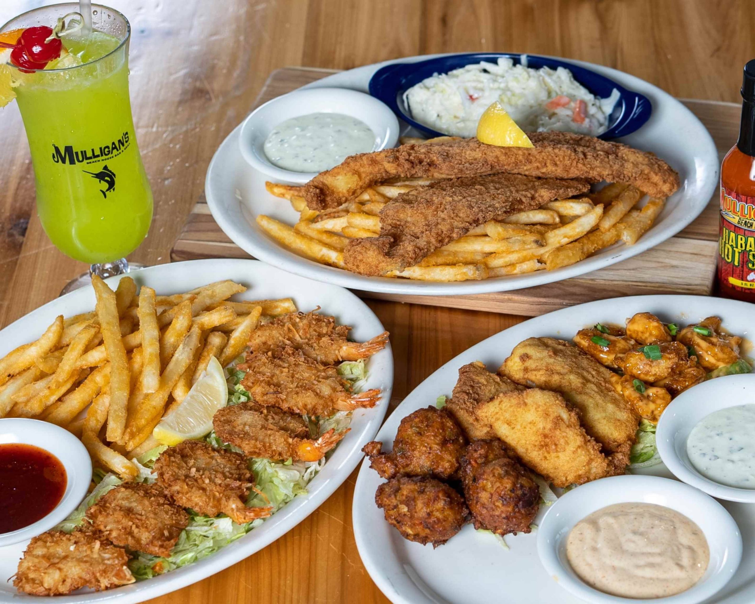 Mulligans Beach House Bar & Grill