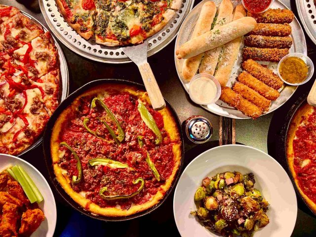 Gino's East - Magnificent Mile