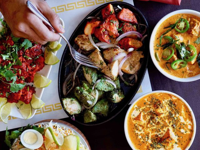 Biryani Pot Indian Cuisine (38th St)