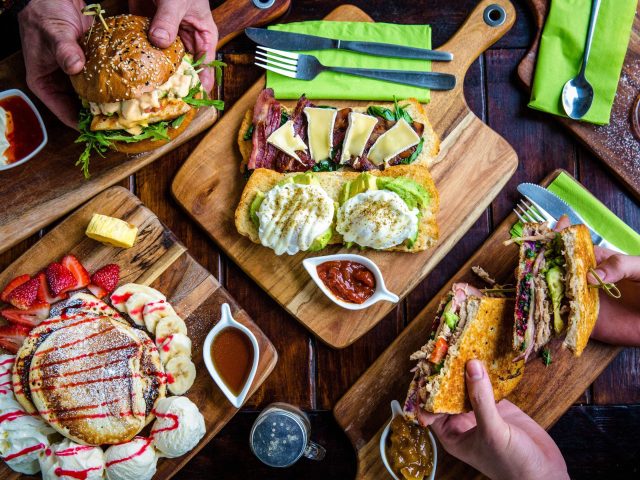 Belvedere Bagels & Grill