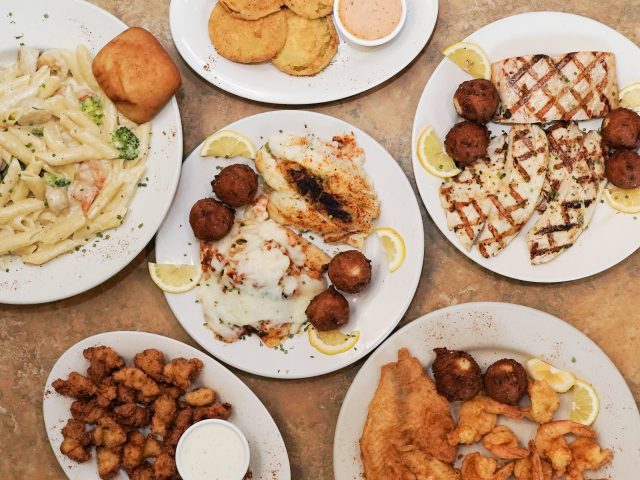 Ship 2 Shore Seafood & Steaks (1403-21 Dunn Ave)