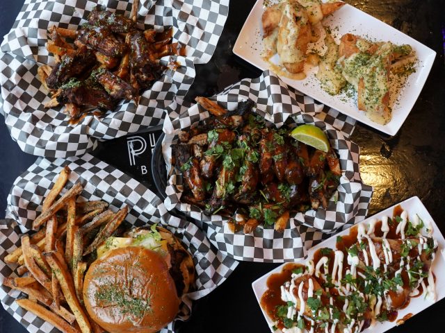 Phlavz Bar & Grill - Maxwell