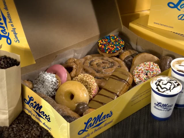 LaMar's Donuts and Coffee