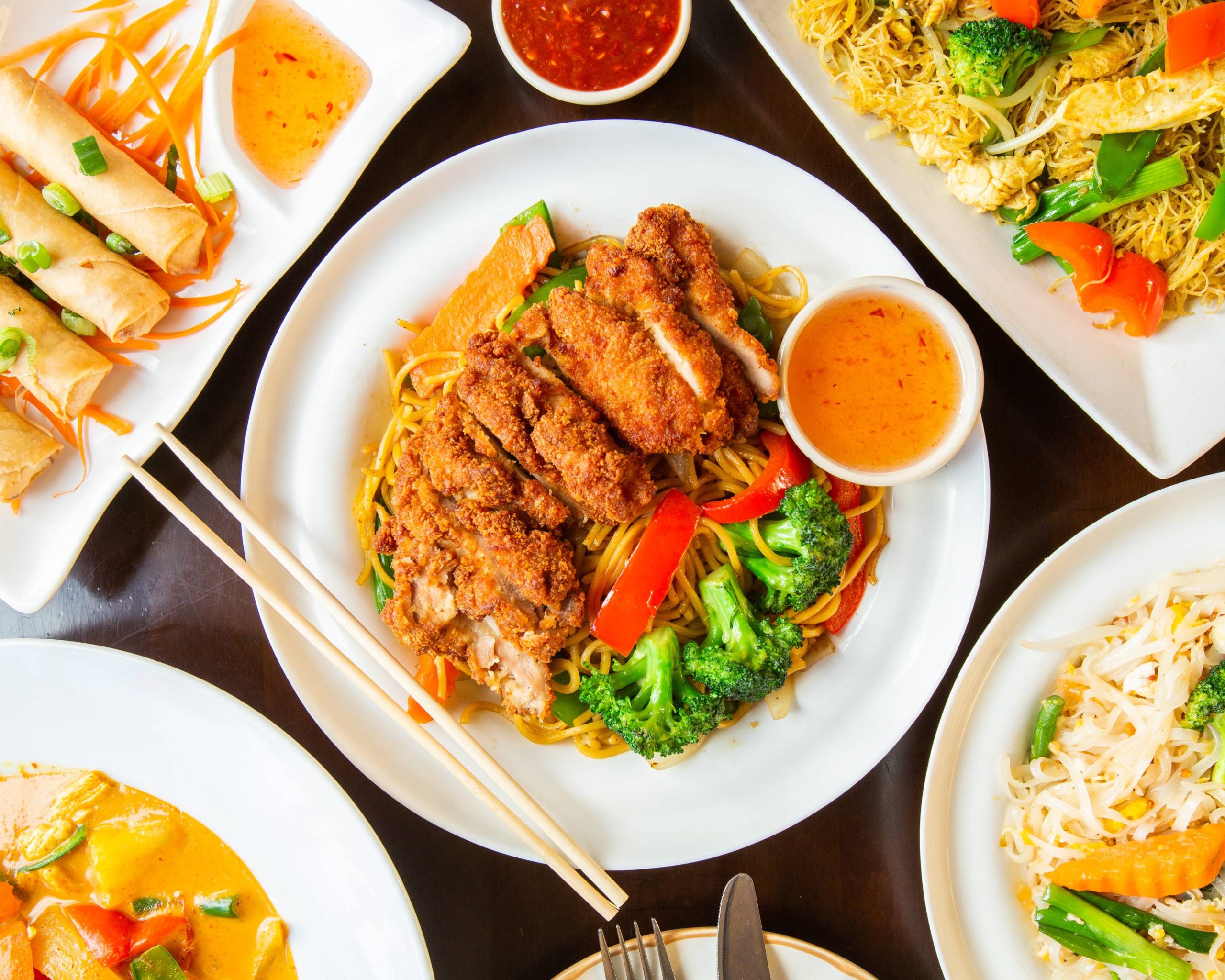 Dok Bua Thai Kitchen