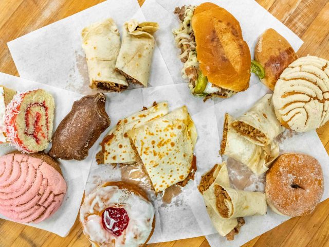 Panaderia La Fe (Fort Worth)