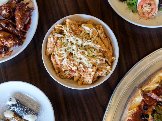 Anthony's Pizza & Pasta (Stapleton)