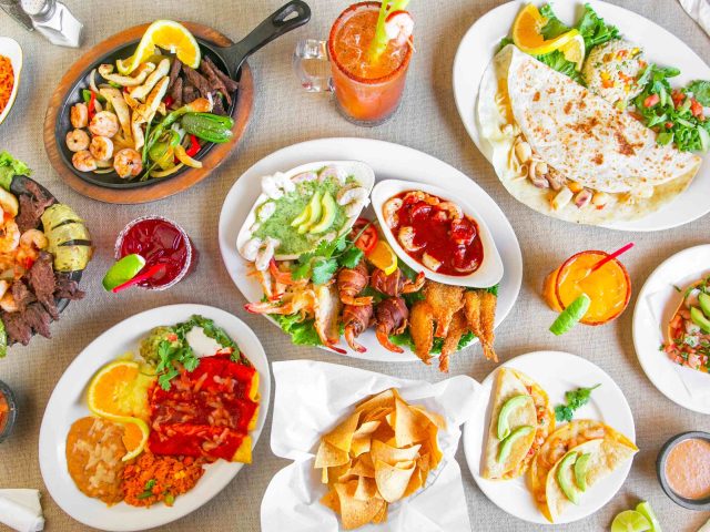 Via Mar Seafood Bar & Grill