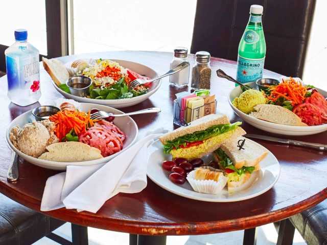 Cafe at Pharr (West Midtown)