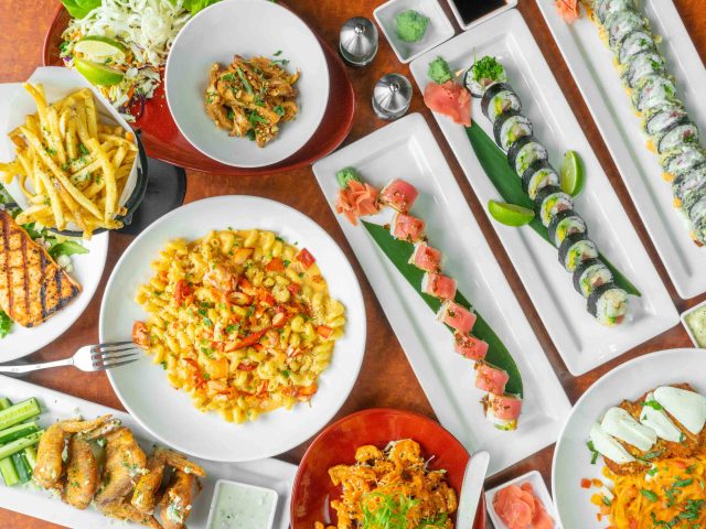 Crave American Kitchen & Sushi Bar (Eden Prairie)