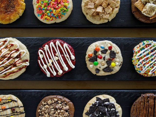 Midnight Cookies & Cream (Davie)