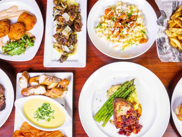 Nicholson's Tavern and Pub