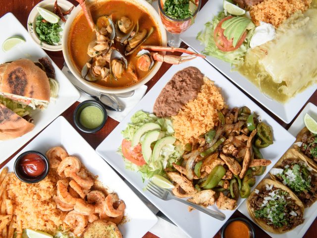 La Mariskera Kitchen &  Bar