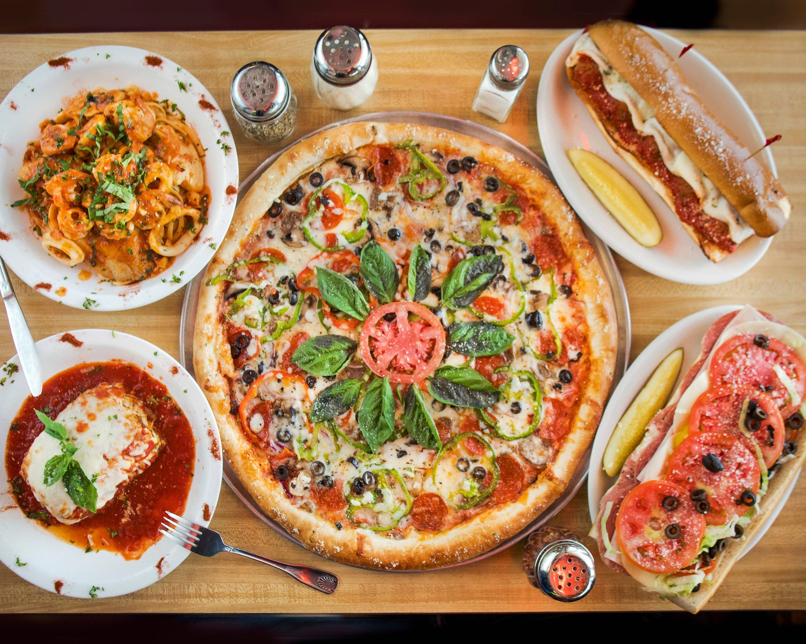 Ciros Deli & Pizzeria