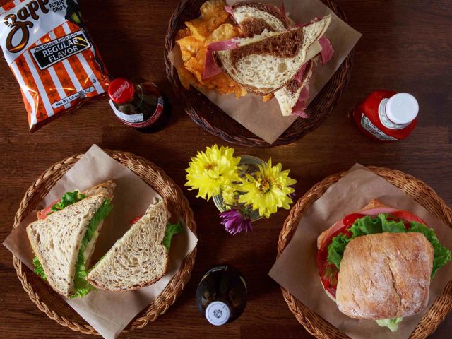 Bennett's Market and Deli