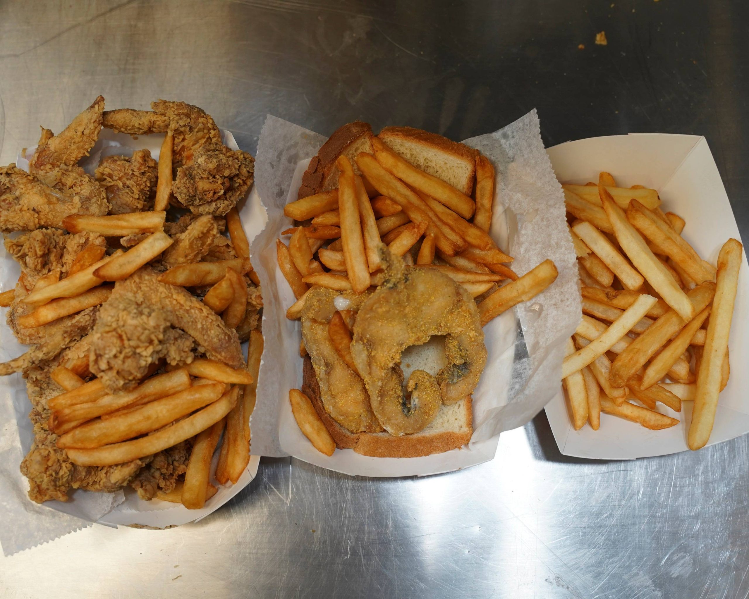 Harolds Chicken on Broadway