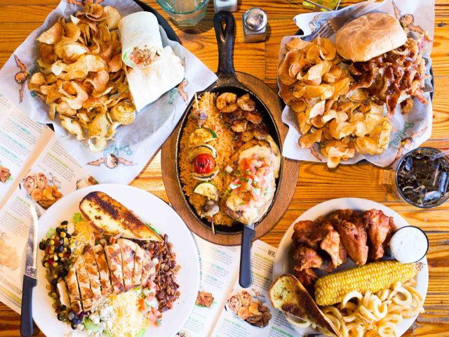 Buffalo's Cafe (1365 Grayson Hwy.)