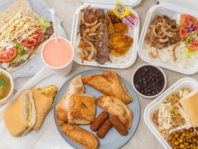 Caros Cafeteria