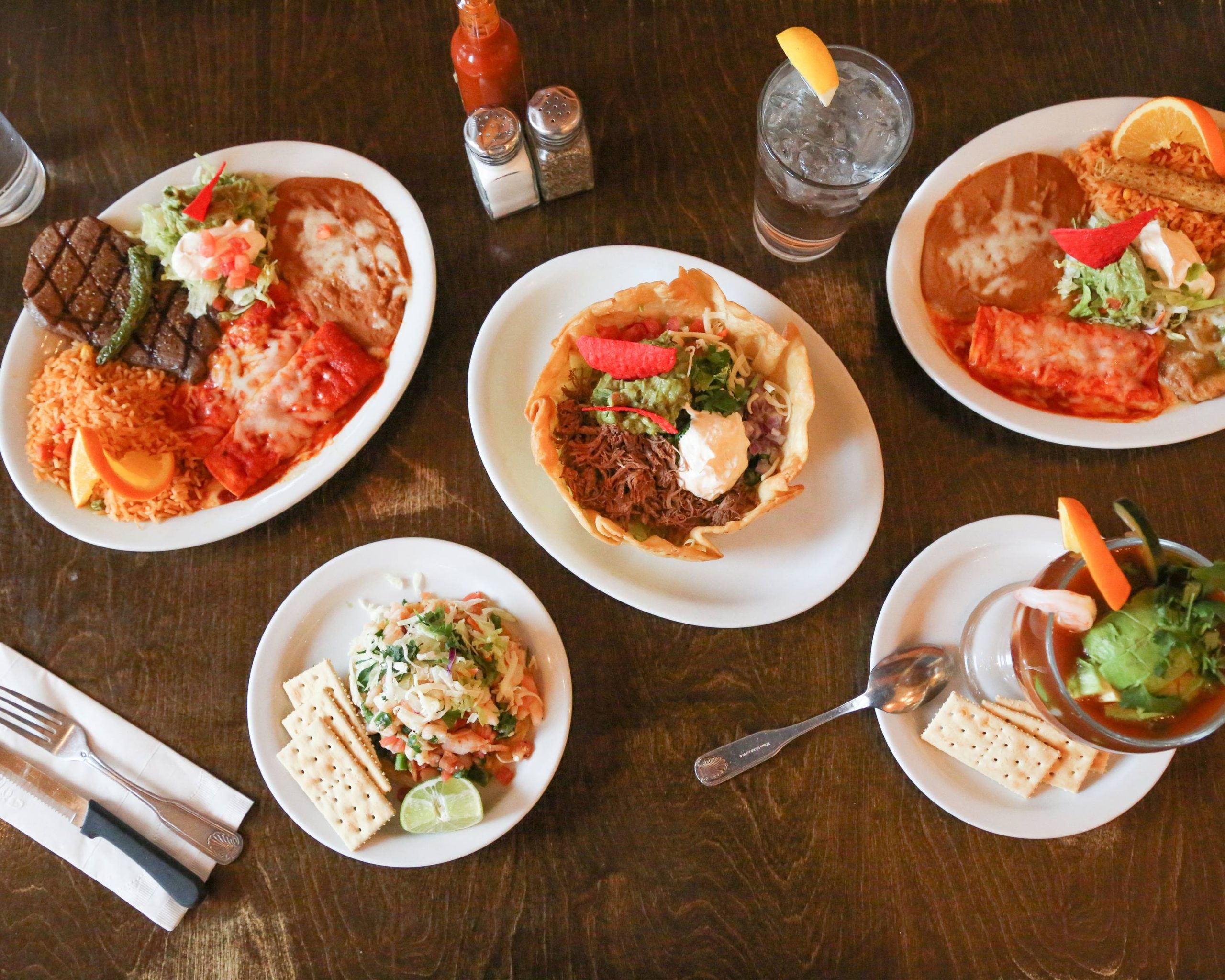 Lindo Mexico Grill & Seafood